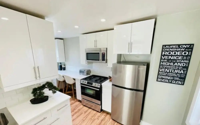 12B Venice Beach Access Stay