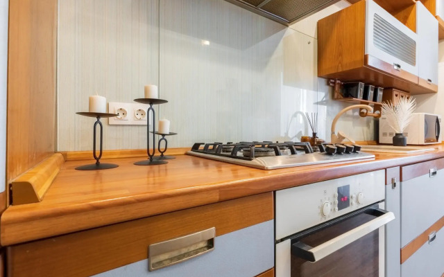 Comfort apartment on Nikolay Ershov street 62B building 2