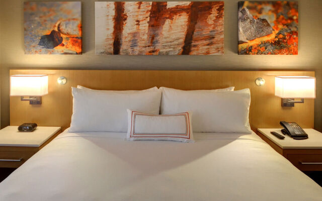 Wyndham Glenview Suites Chicago North