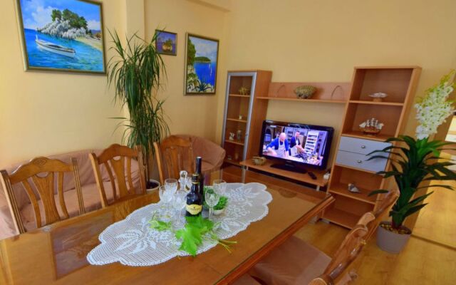 Apartment Snježana Trogir/Arbanija