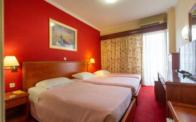 Grand Hotel