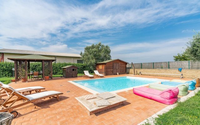 Beautiful Home in Montalto di Castro With Wifi, Private Swimming Pool and Outdoor Swimming Pool