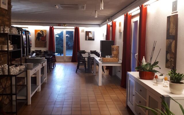 Brit Hotel Plaisance