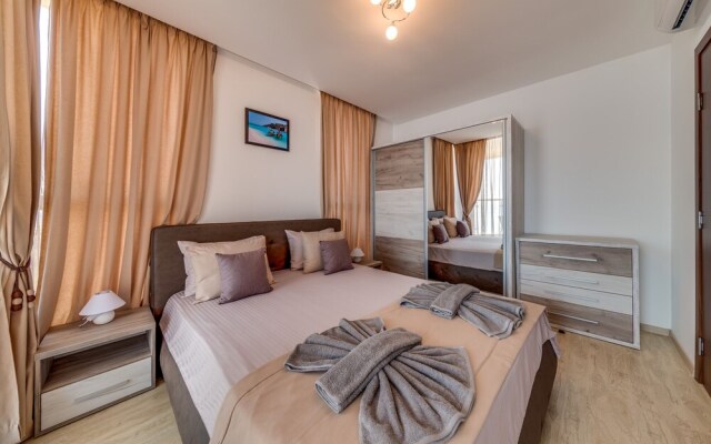 Apartcomplex Golden Bay