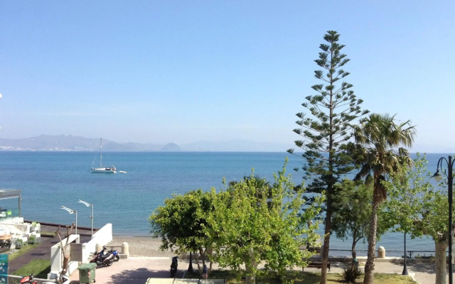 Triton Hotel