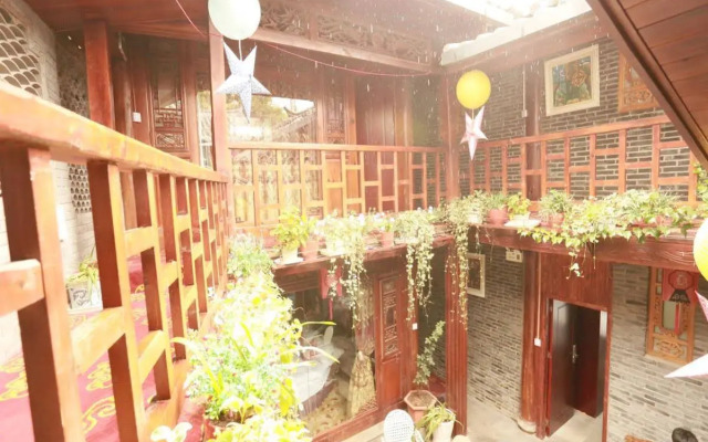 Ruxiang Hostel - Greenery Inn