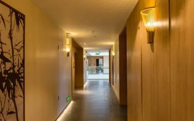 Qingshen Zhuli Courtyard