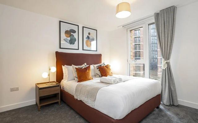 Designer Waterside Flat