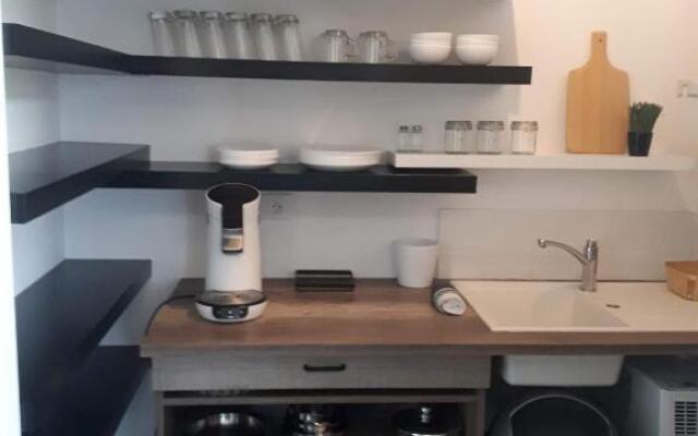 Chez Mr Léon et Mme Léontine