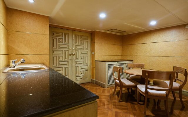 The Royal City Hotel