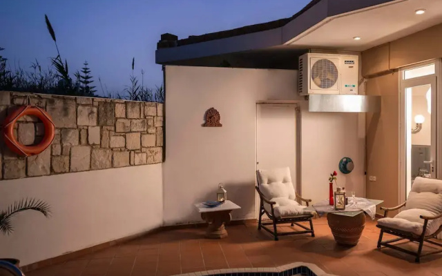 Villa Joy Mare - Private Pool Parking in Chania