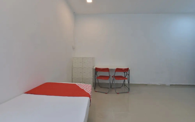 OYO 90889 Narasindo Cottage