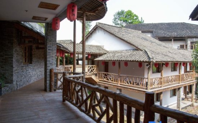 Wolong Riverside Manor – Outside – Jinhua