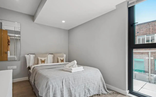 Hoxton Apartments by Mysquare