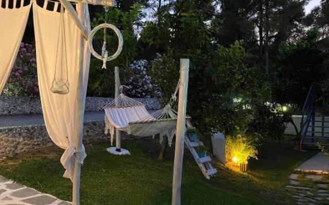 Eden apartment Paliouri Cozy with private garden