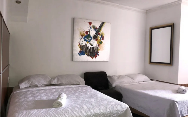 Hotel Costa Inn