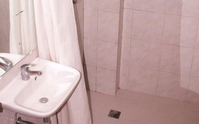Chananthon Bed and Breakfast