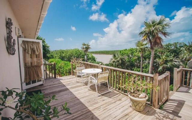 Palmetto Sunrise 2 Bedroom Home