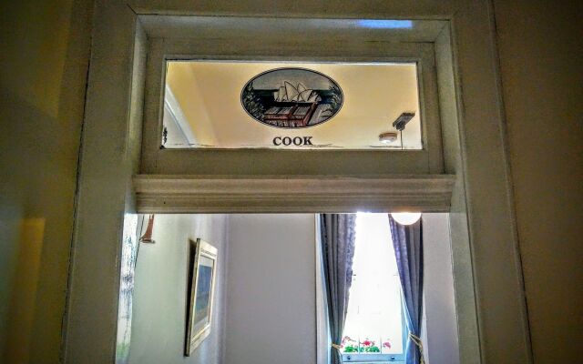 Sydney Harbour Bed and Breakfast
