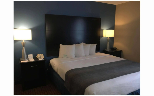 Best Western Plus Cary - NC State