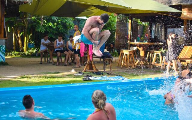 Mad Monkey Hostel Siargao - Adults Only
