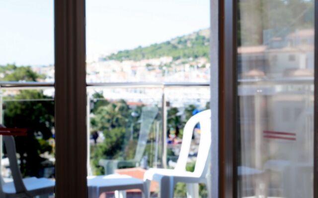 Ridvan Hotel