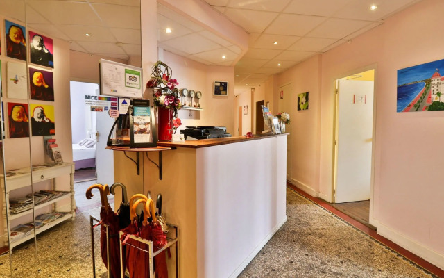 Hotel Victor Hugo