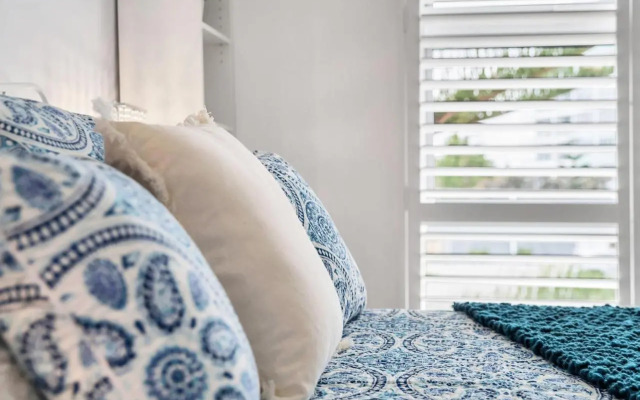 Studio 11 Mandurah Marina