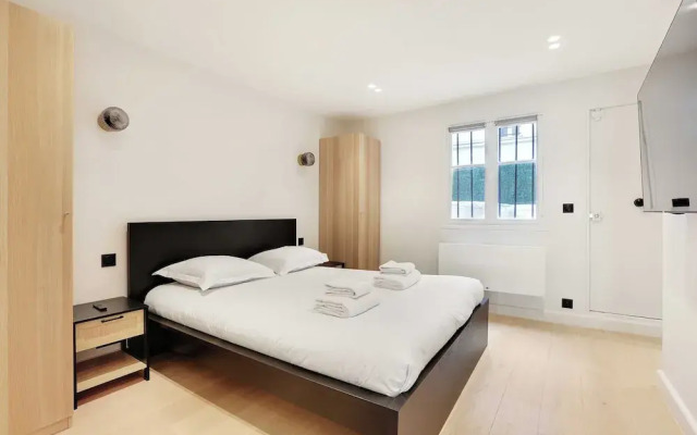 Cosy Apartment in Sentier