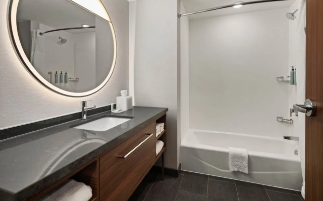 Courtyard by Marriott Bettendorf