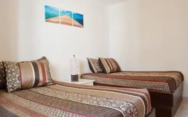 Beach Villas & Apartments Larimar