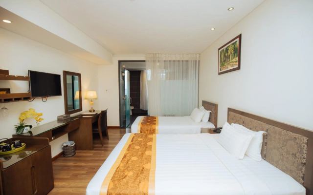 Danaciti Hotel