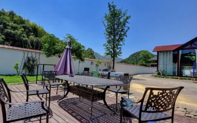 Jidu Leisure Holiday Hostel