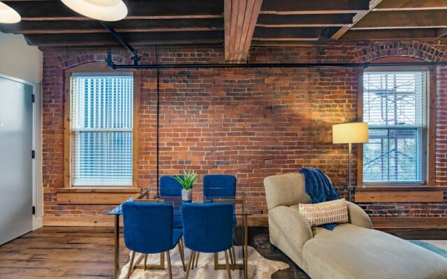 Cosmic Nashville at The 1865