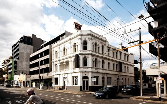 East Brunswick Hotel