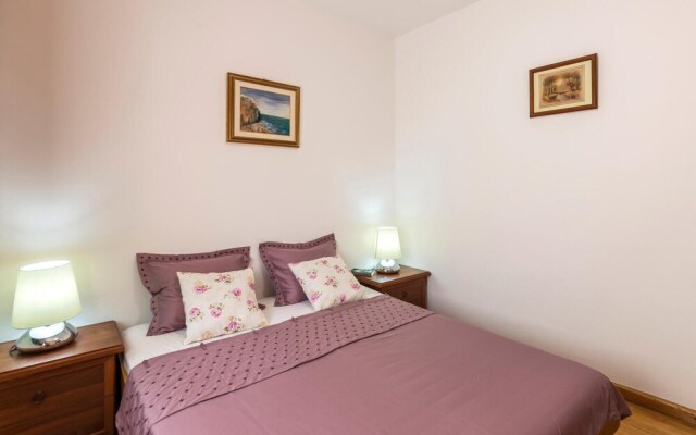 Stunning Home in Pula With Wifi and 1 Bedrooms