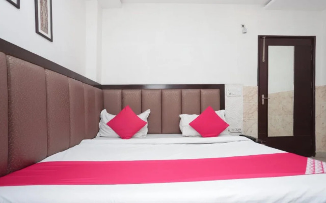 Hotel Atithi Palace