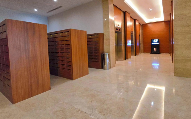 Studio17b Elpis Kemayoran Sunrise View Free Netflix, Disney Hotstar & PrimeVideo – Lobby – Jakarta