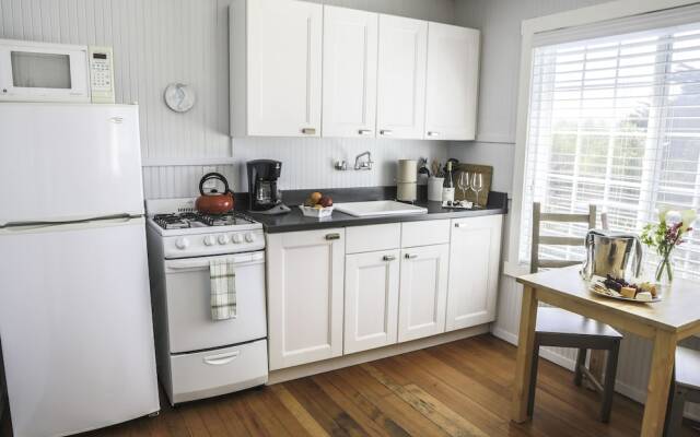 The Inn at Schoolhouse Creek