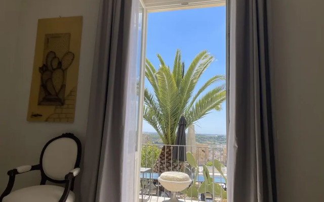 Aria Rooms & Terrace