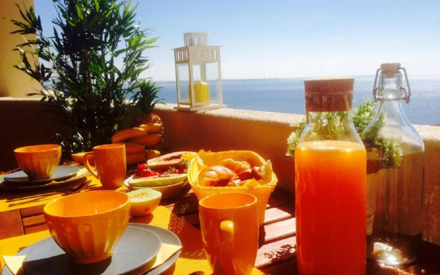 WOW View, 5m to Beach,10min City