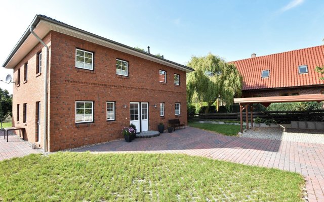 Holiday Home With Terrace in Oldenburg