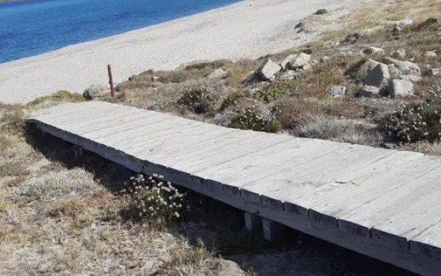 casa rosa nel residence mirice con piscina ,wifi,condizionatore - vicino al mare