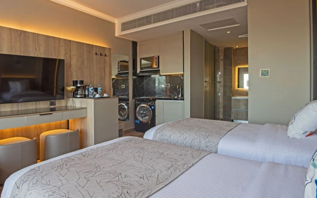 Outstanding Sea View-Azzurra Apartments