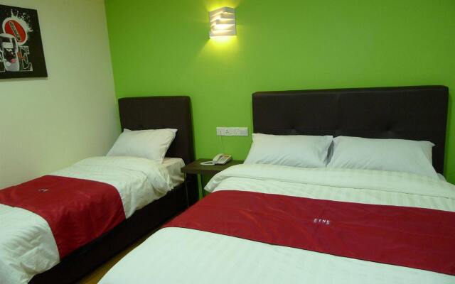 FINE Hotel
