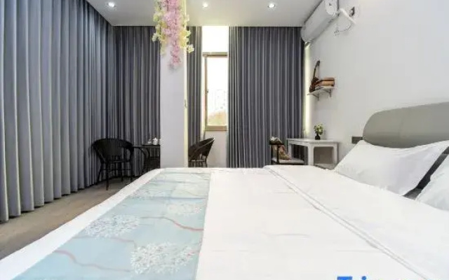 Seven Stay Inn