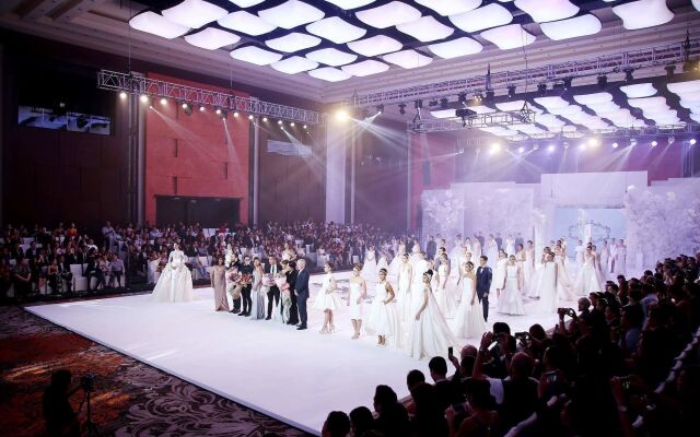 Manila Marriott Hotel at Newport World Resorts