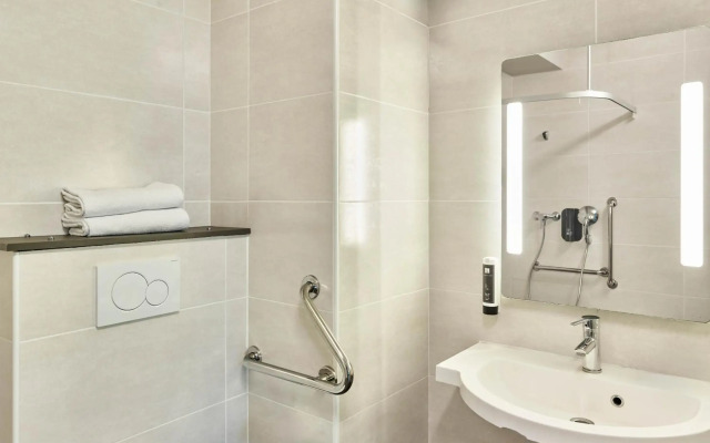 B&B Hôtel PARIS Est Bobigny Université