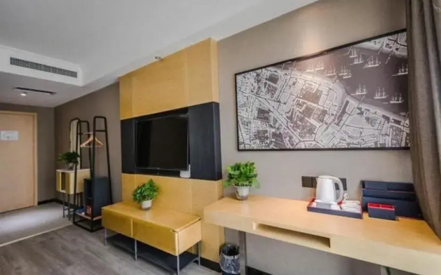 Lano Hotel Henan Zhengzhou High-tech Zone Headquarters Enterprise Base