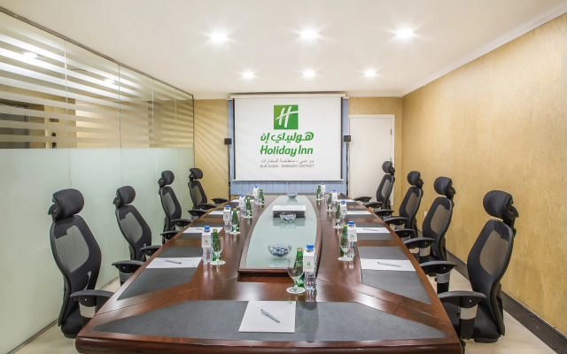 Sunday Hotel Holiday International Dubai